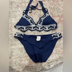 Becca by Rebecca Virtue Avery Banded bikini.  Excellent condition.  Size medium.